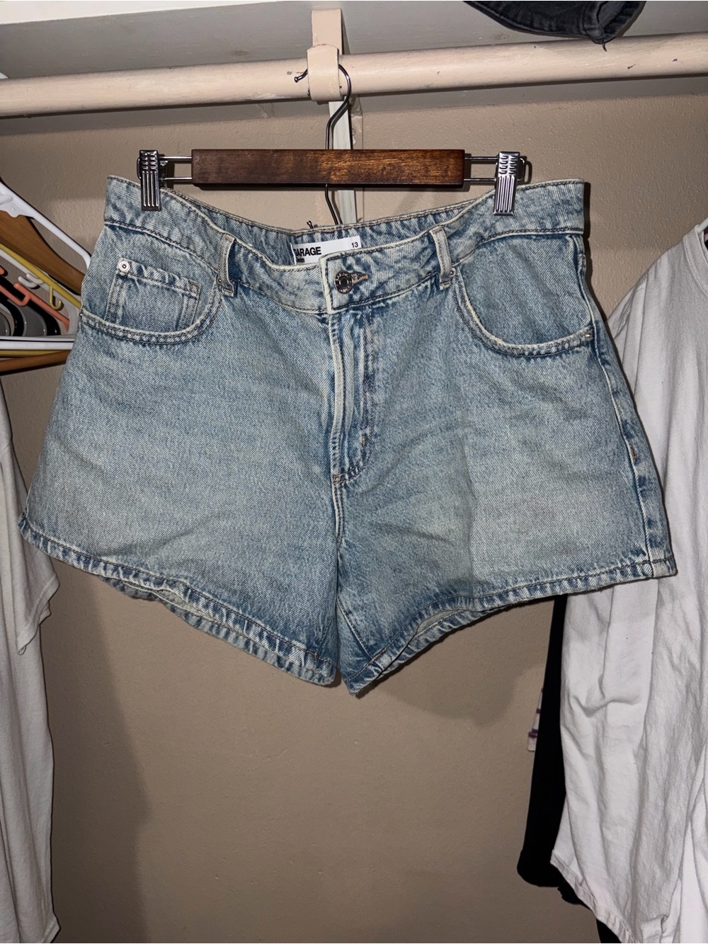 Garage relax a line Shorts